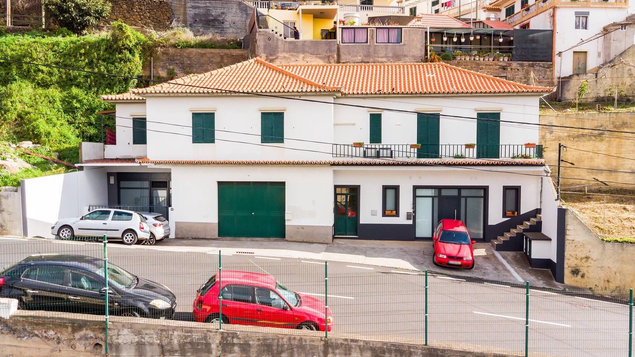 Photo of Outdoor in Canhas