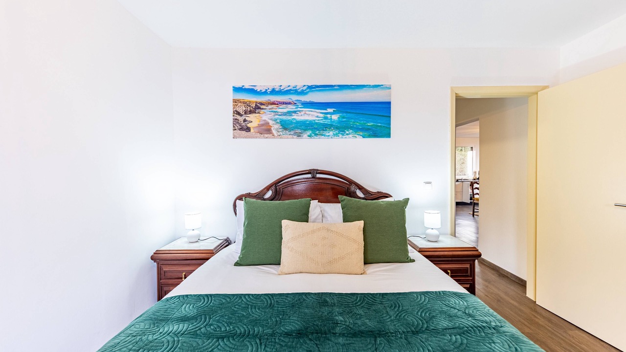 Photo of Bedroom in Sao Roque do Faial