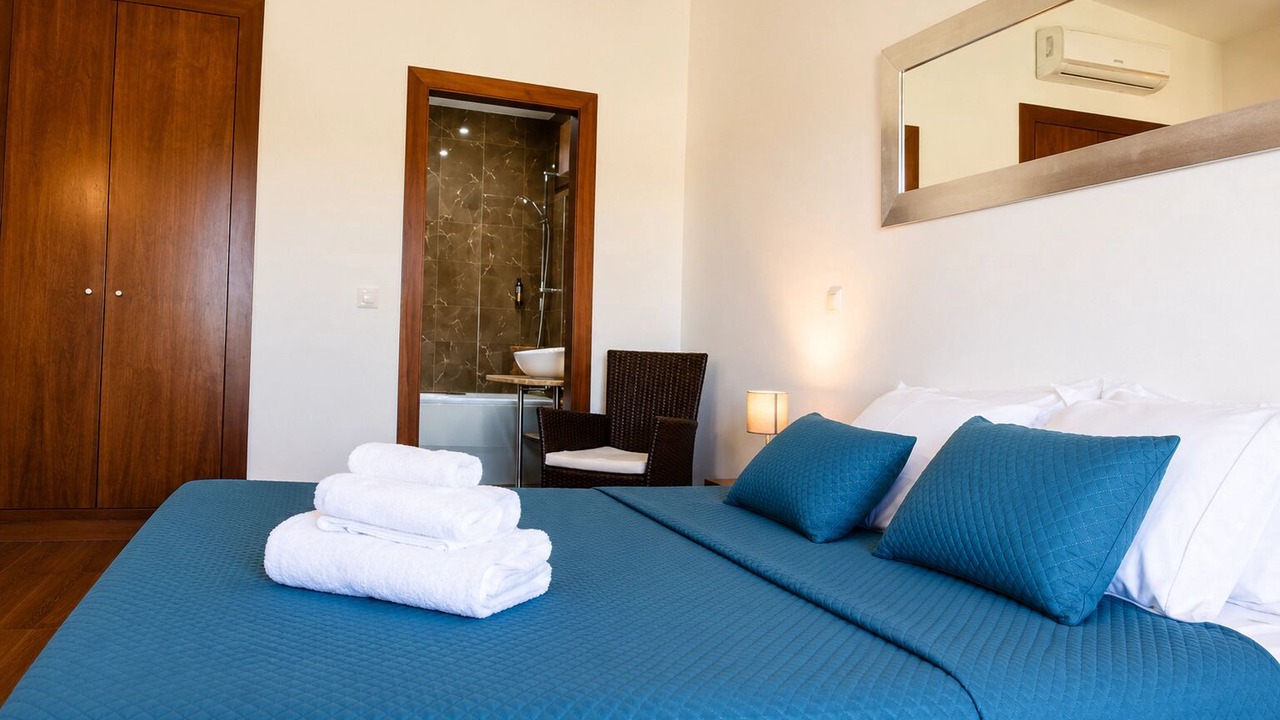 Photo of Bedroom in Cuba