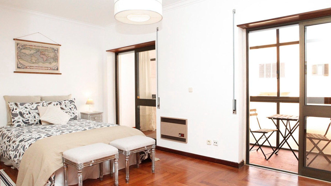 Photo of Bedroom in Cascais