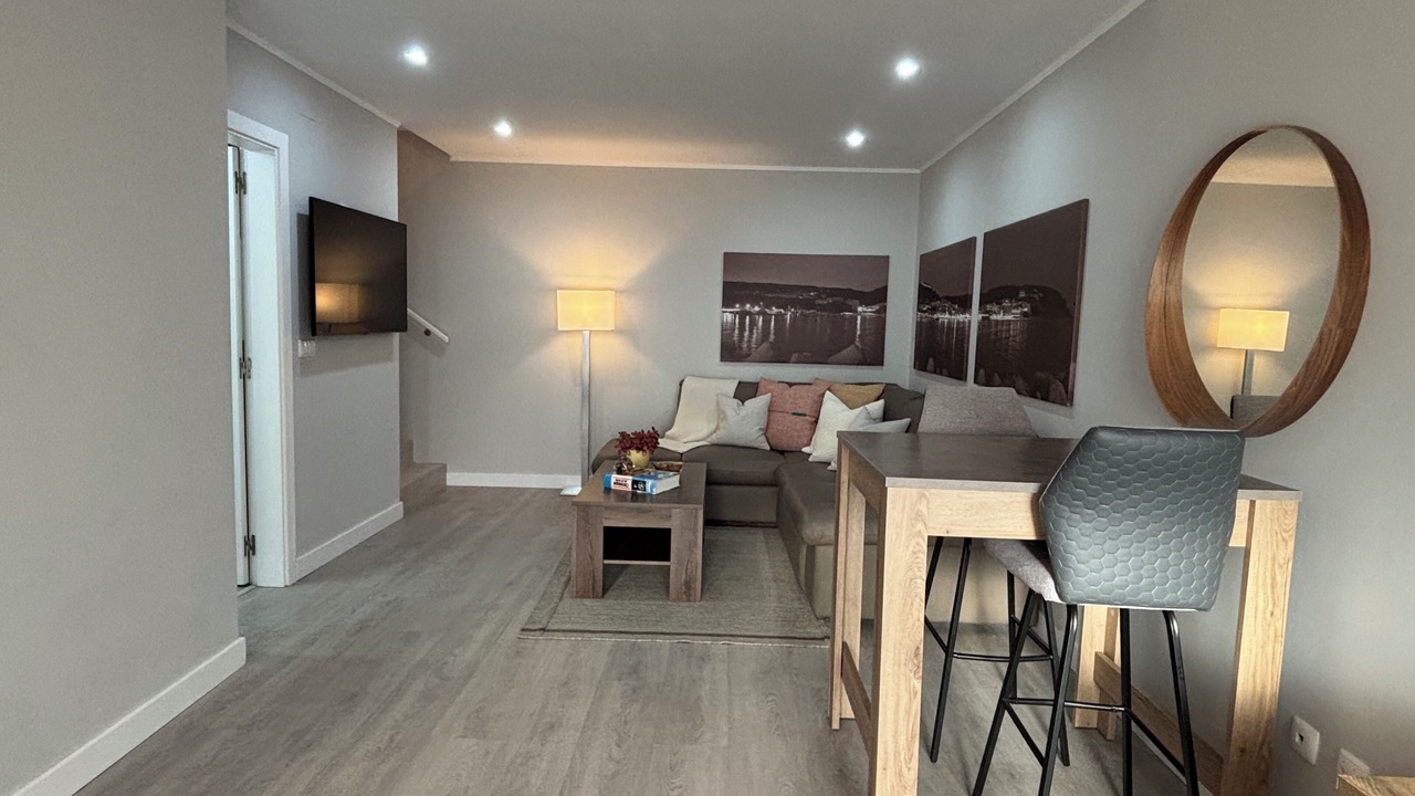 Photo of Livingroom in Sesimbra