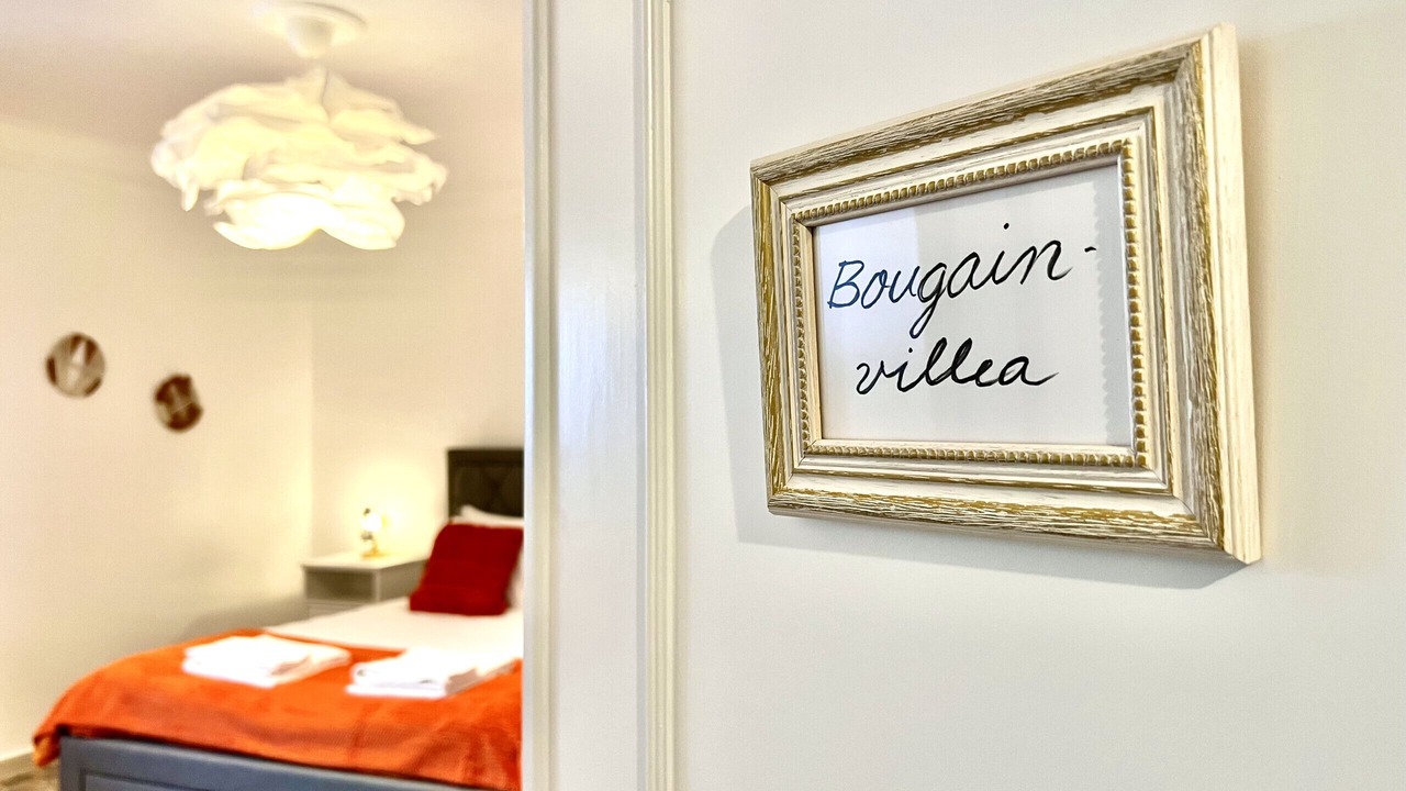 Photo of Bedroom in Carcavelos