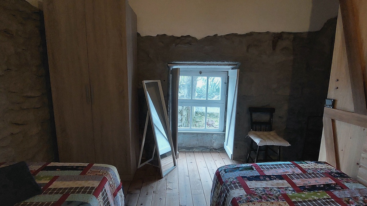 Photo of Bedroom in Faial Da Terra