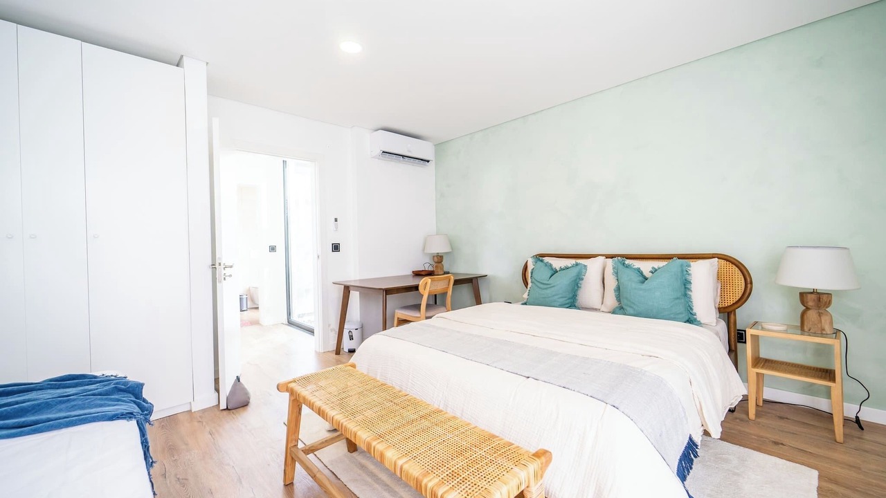 Photo of Bedroom in Seixal