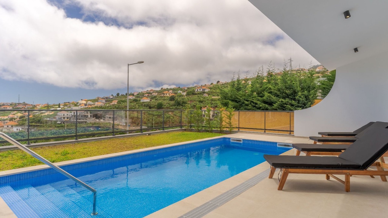 Photo of Outdoor in Canhas