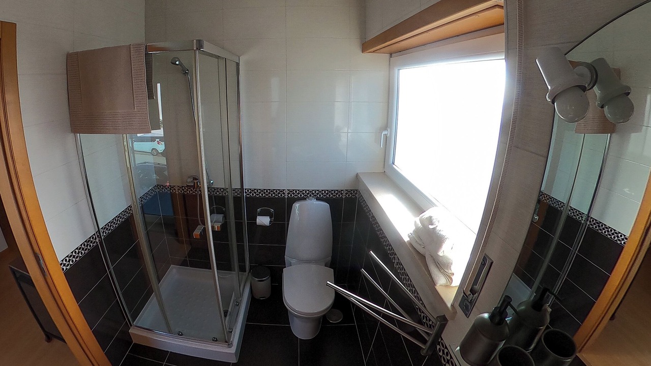 Photo of Bathroom in Peniche