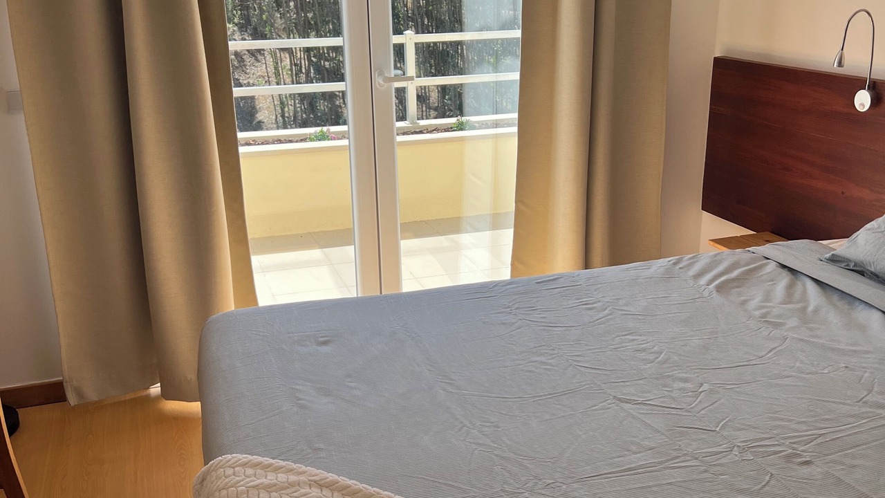 Photo of Bedroom in Peniche