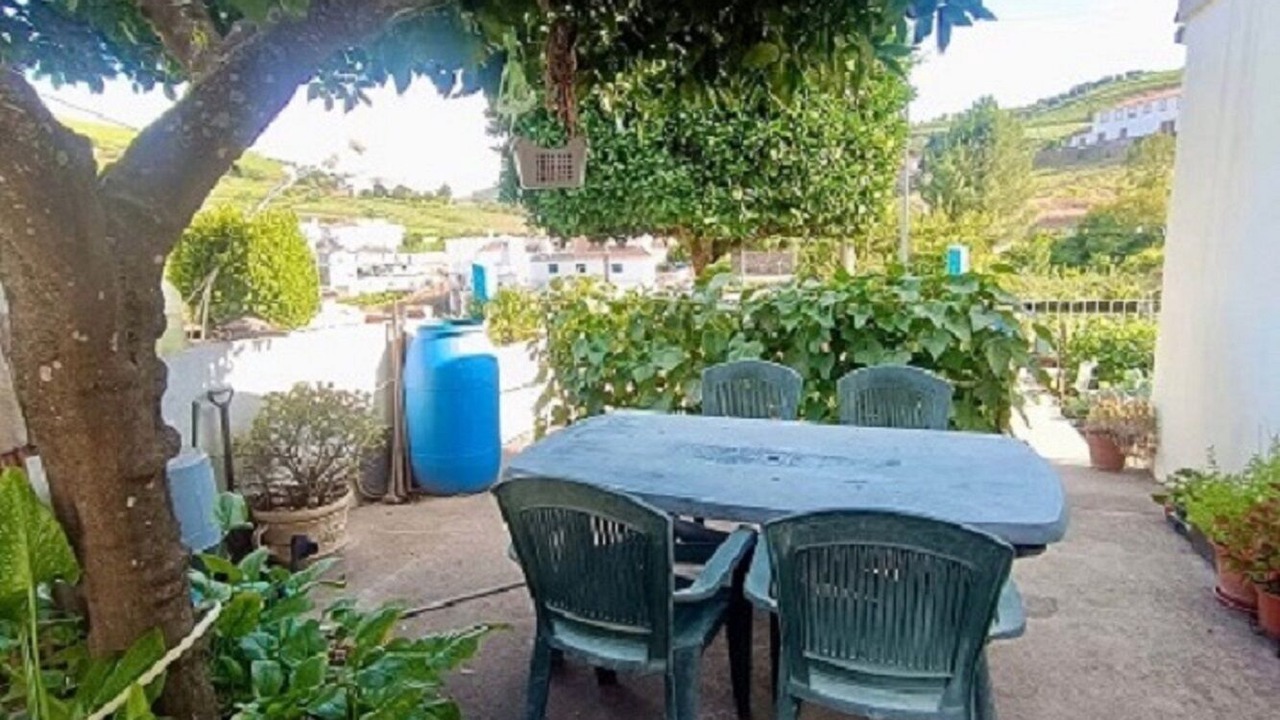 Photo of Outdoor in Santa Marta de Penaguiao