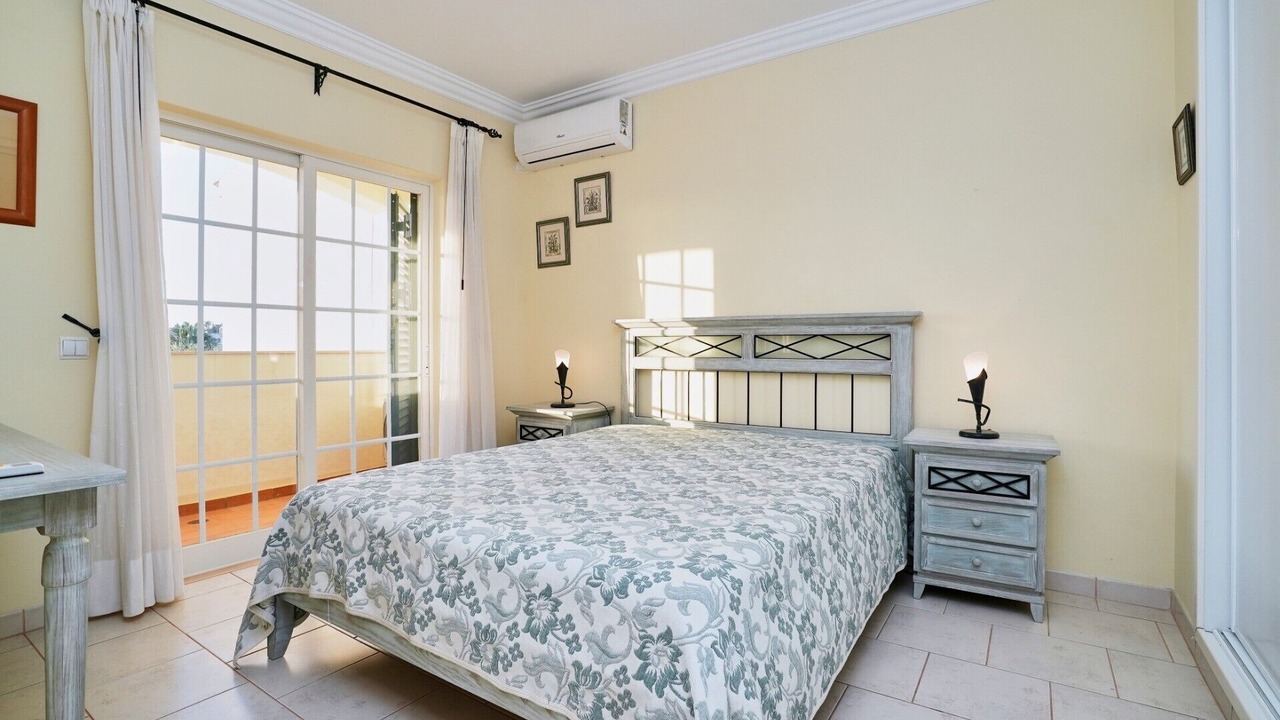 Photo of Bedroom in Lagoa