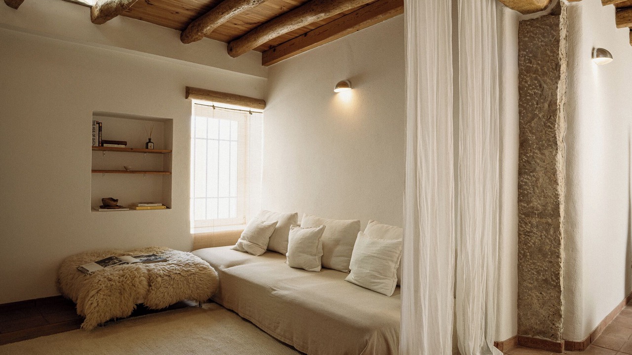 Photo of Bedroom in Almocageme