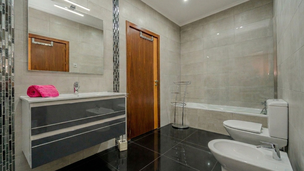 Photo of Bathroom in Olhao