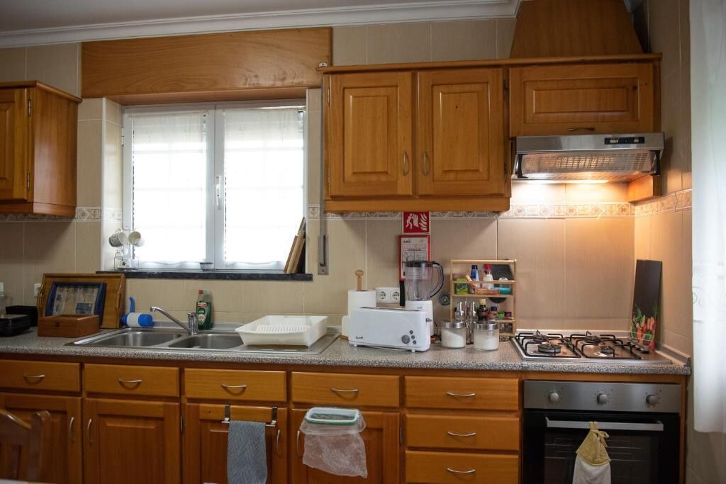 Photo of Kitchen in Angra do Heroismo