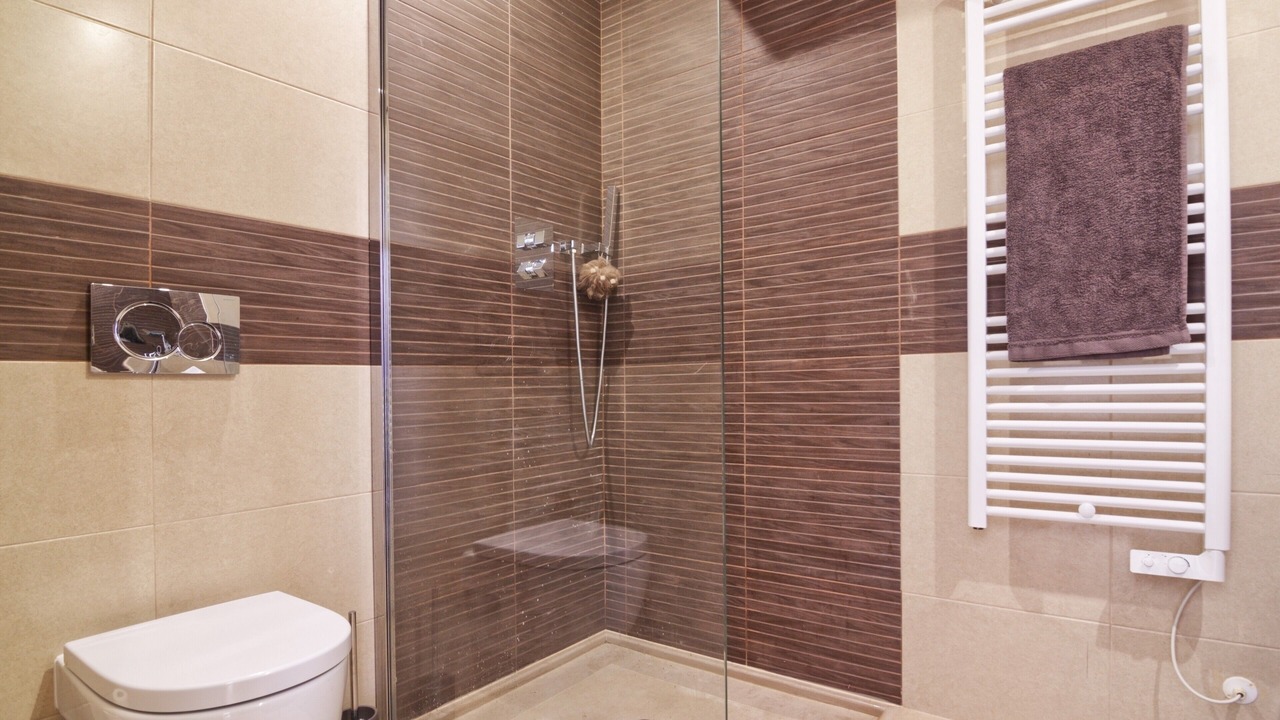 Photo of Bathroom in Apra
