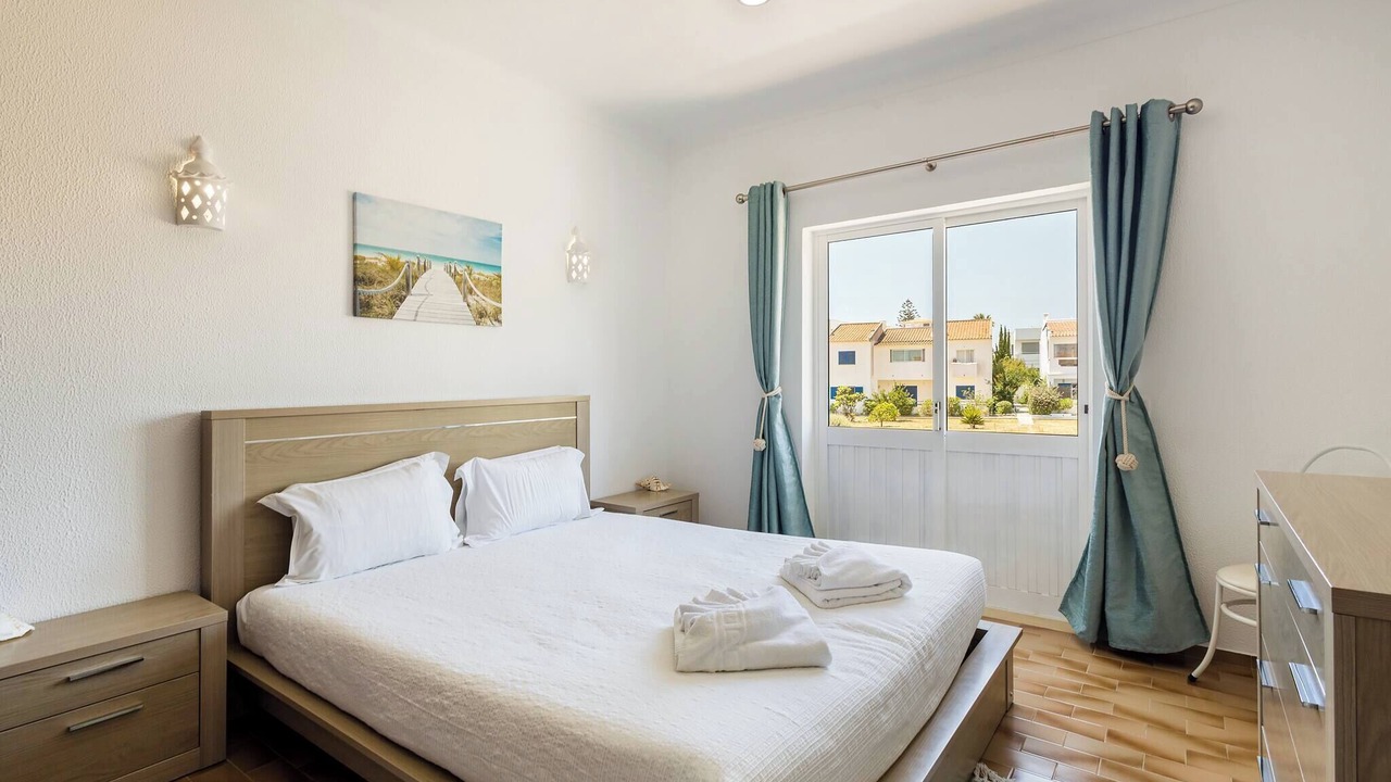 Photo of Bedroom in Porto de Mos