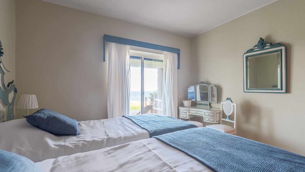Photo of Bedroom in Colares