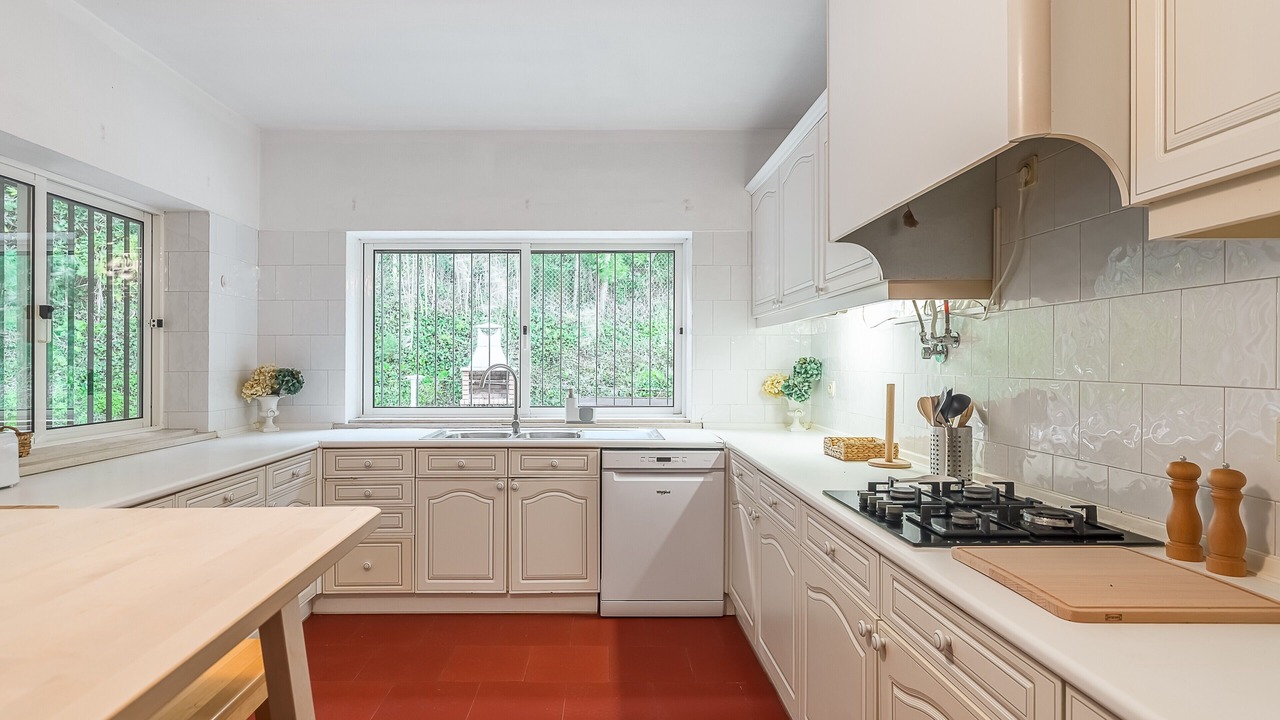 Photo of Kitchen in Colares
