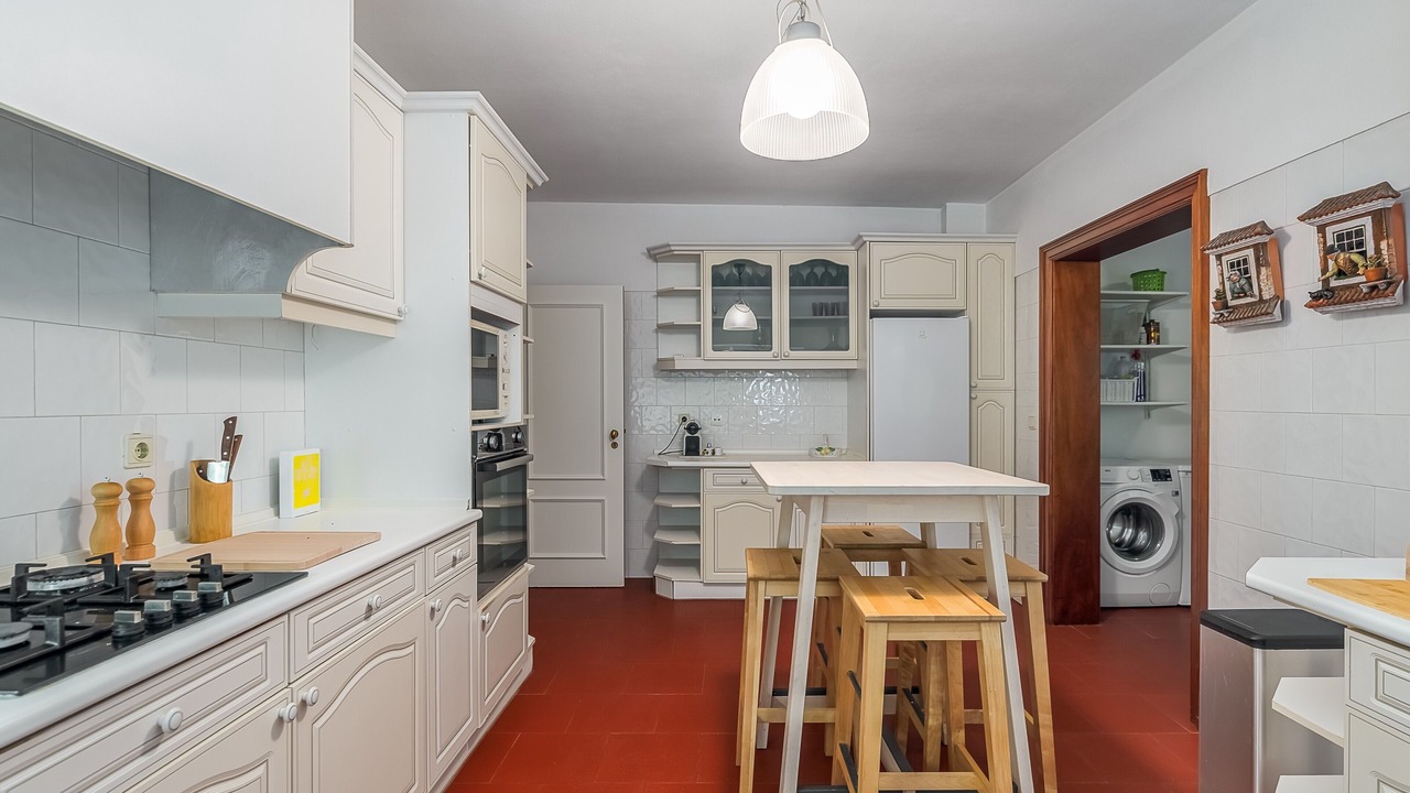 Photo of Kitchen in Colares