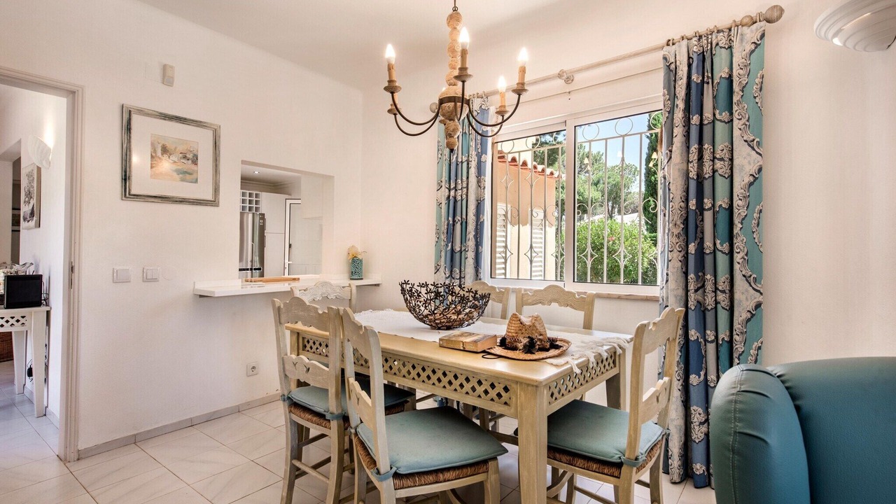 Photo of Livingroom in Quarteira