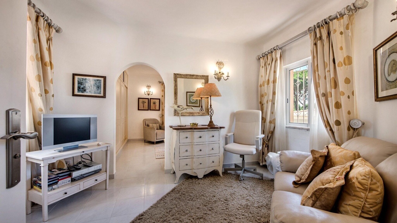 Photo of Livingroom in Quarteira