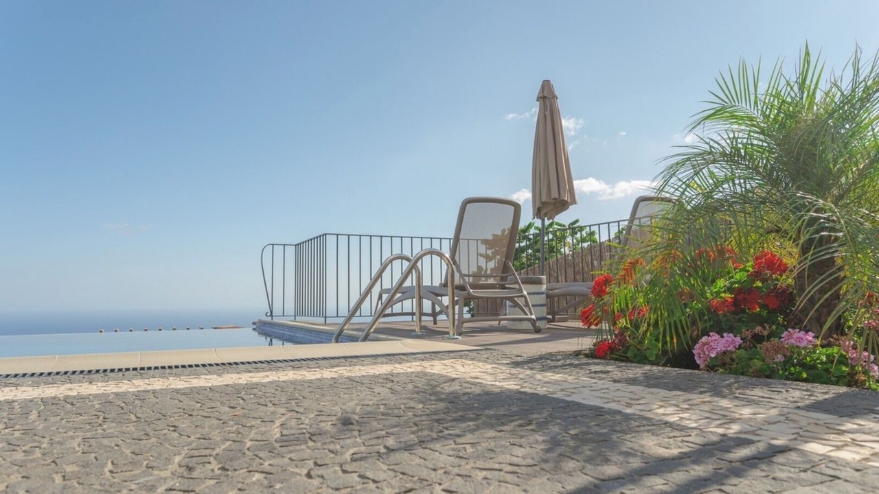 Photo of Outdoor in Canhas