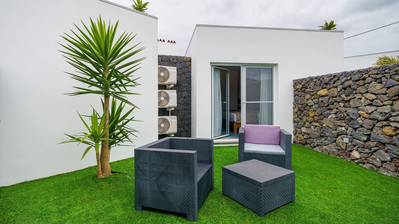 Photo of Patio Balcony in Angra do Heroismo