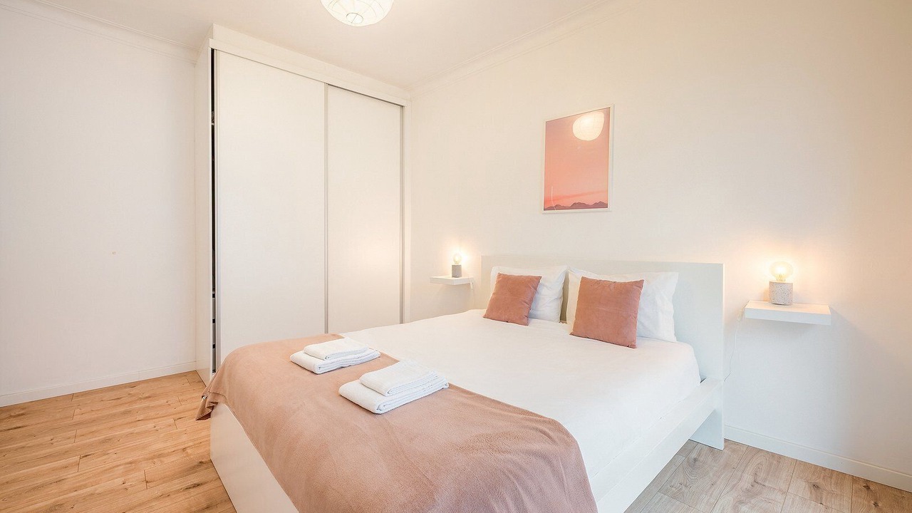 Photo of Bedroom in Cacilhas