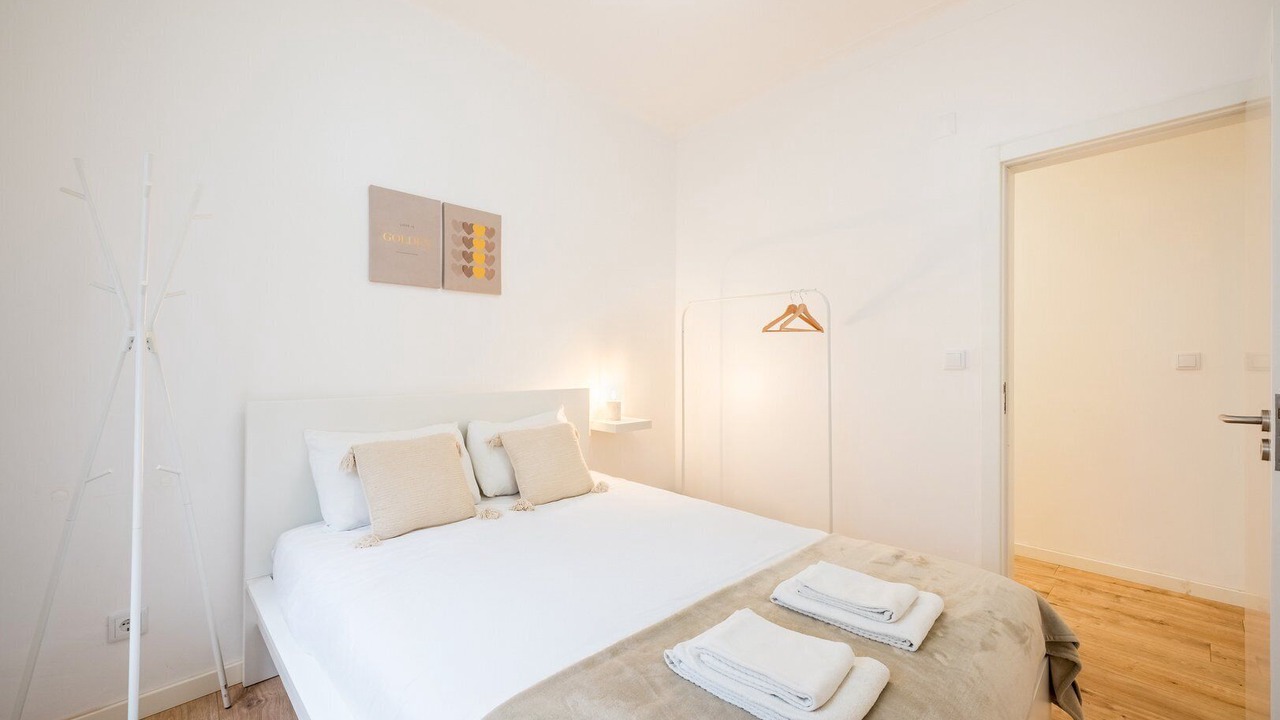 Photo of Bedroom in Cacilhas