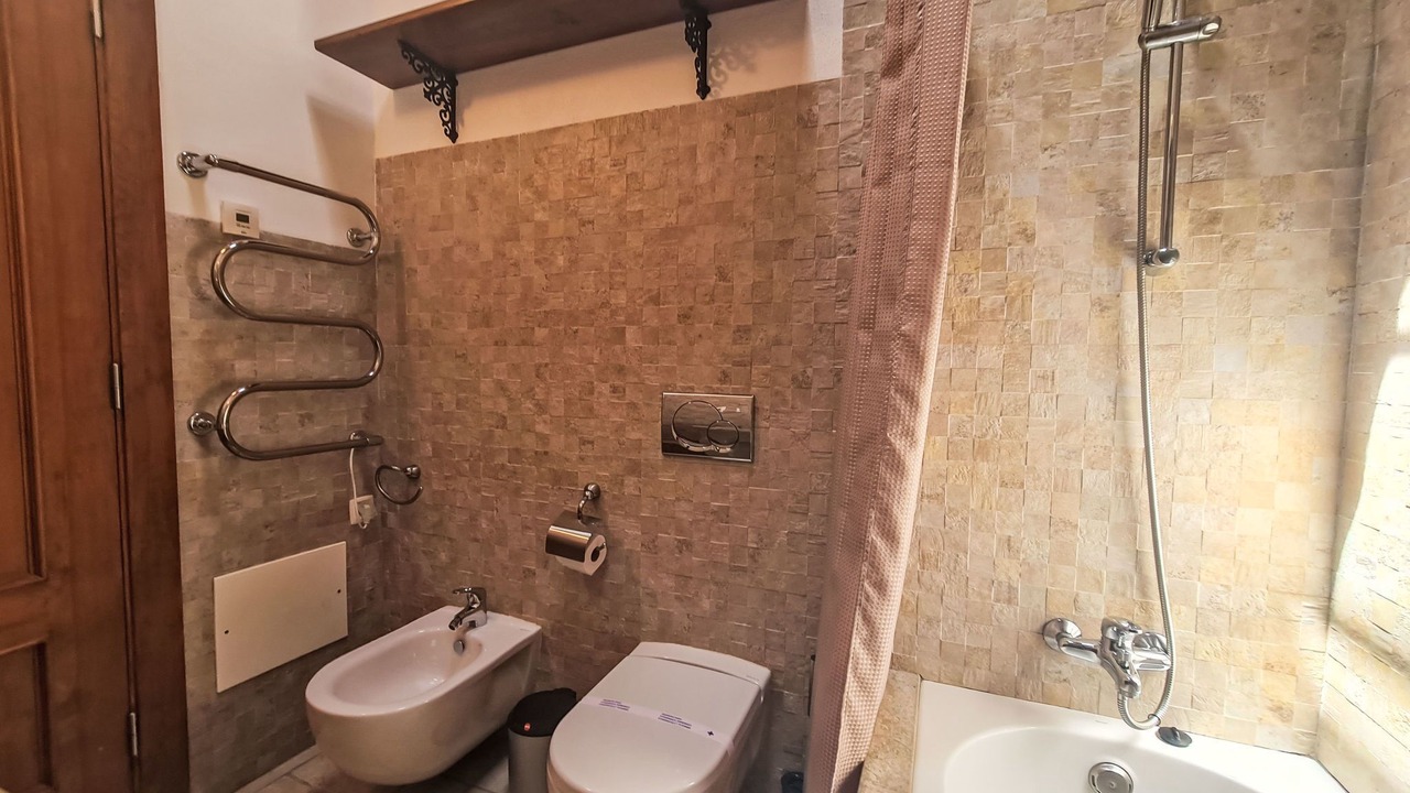 Photo of Bathroom in Colinas Verdes