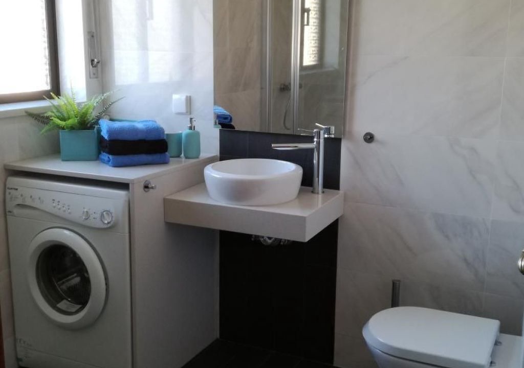Photo of Bathroom in Buarcos