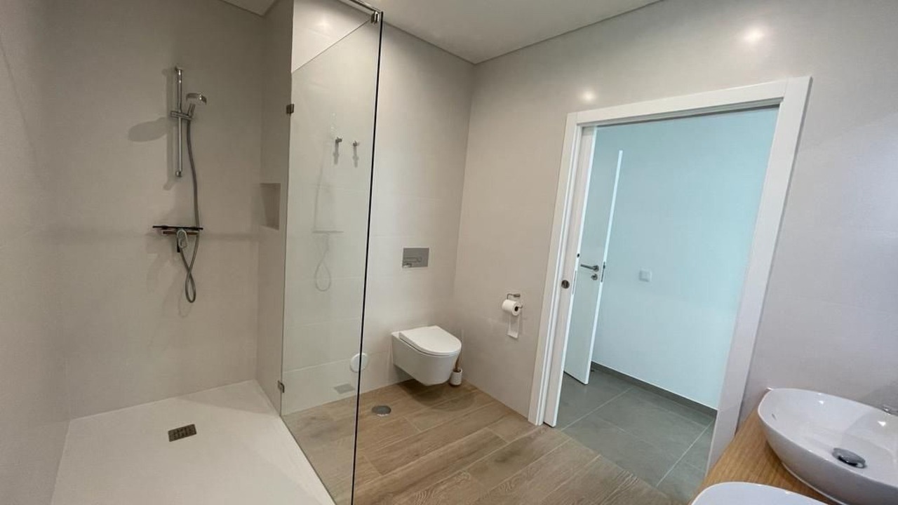 Photo of Bathroom in Sao Martinho do Porto