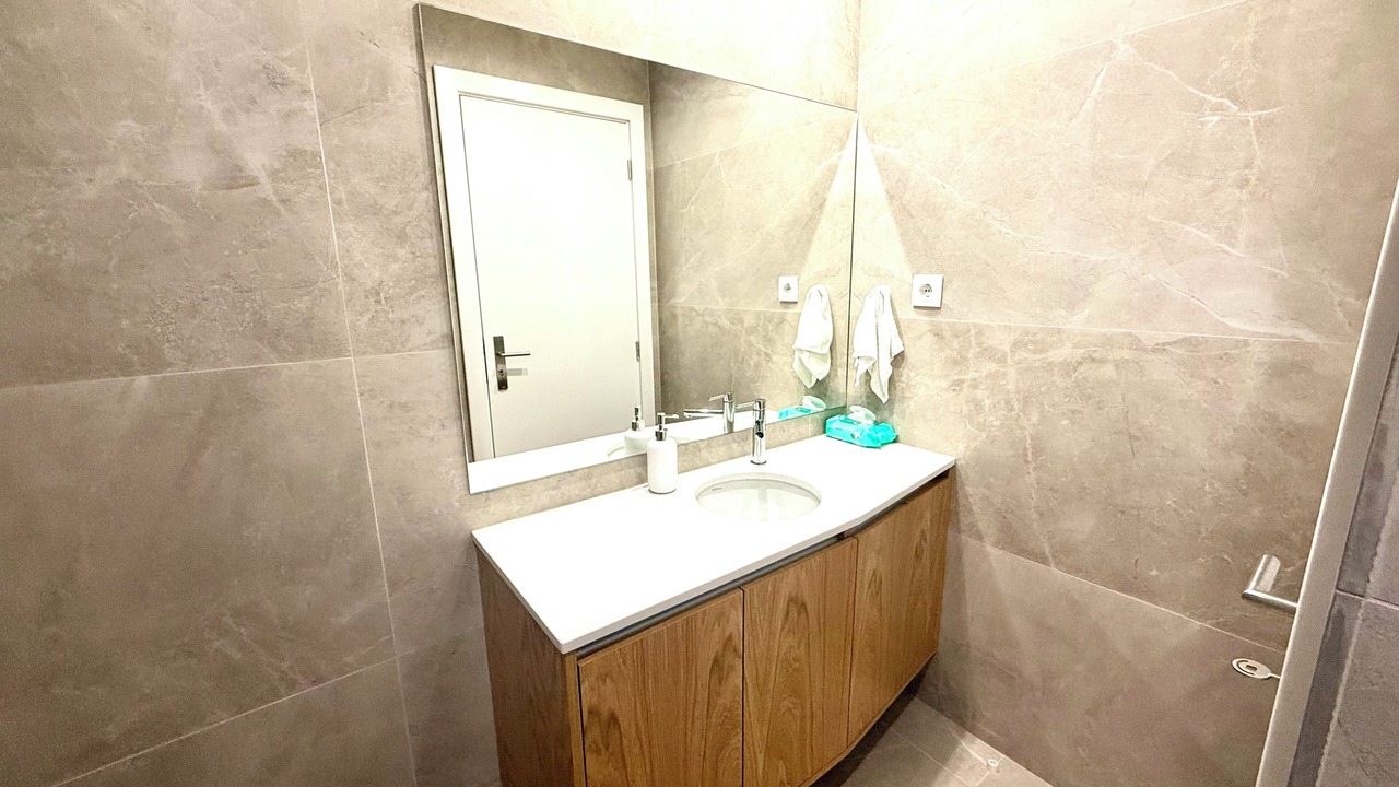 Photo of Bathroom in Mafamude
