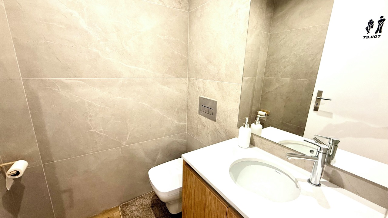 Photo of Bathroom in Mafamude