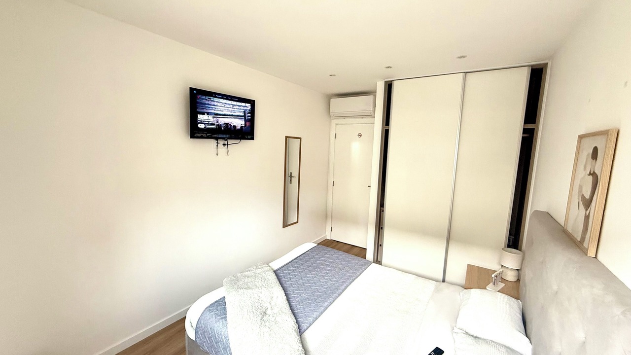Photo of Bedroom in Mafamude