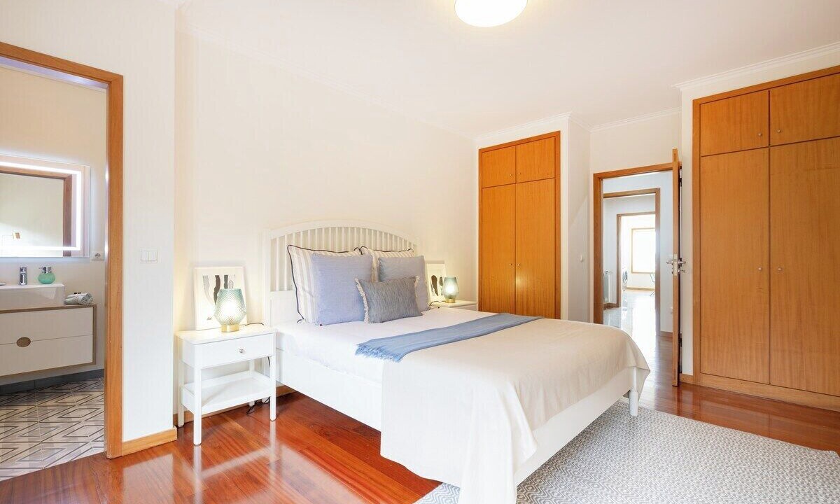 Photo of Bedroom in Sao Felix Da Marinha
