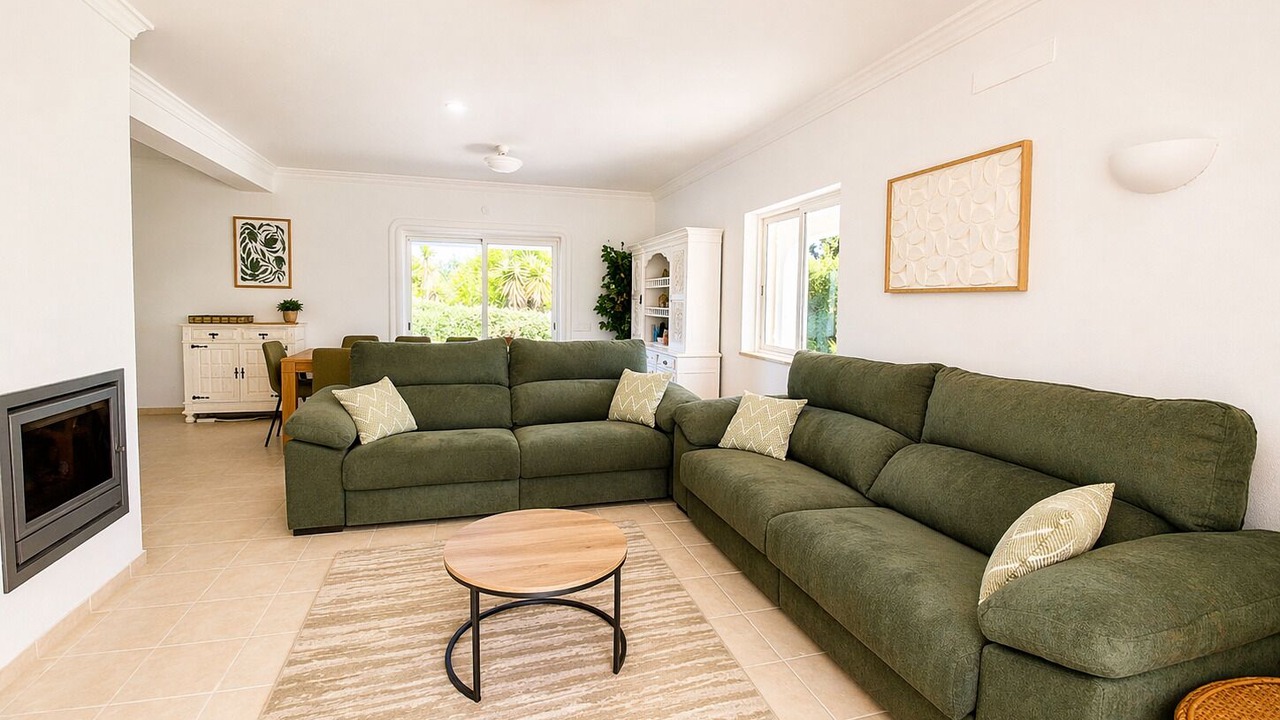 Photo of Bedroom in Porches