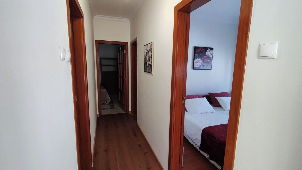 Photo of Bedroom in Arruda dos Pisoes