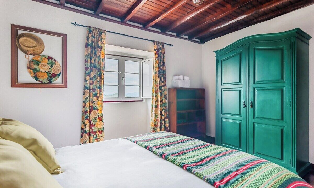 Photo of Bedroom in Monsanto