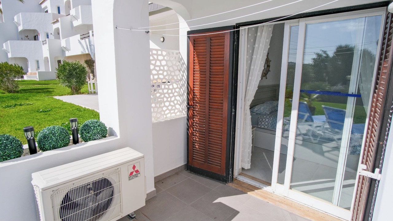 Photo of Patio Balcony in Alpouvar