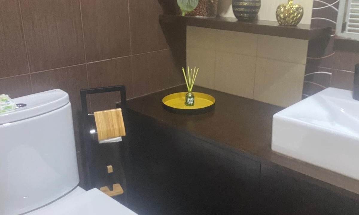 Photo of Bathroom in Quintiaes