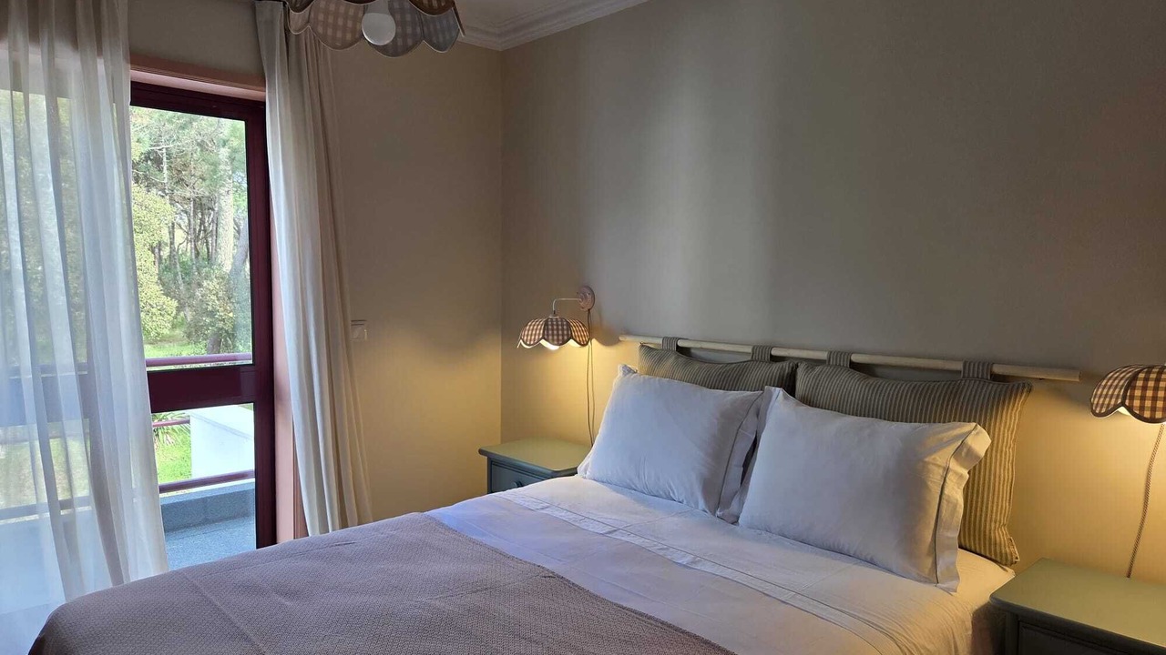 Photo of Bedroom in Esposende