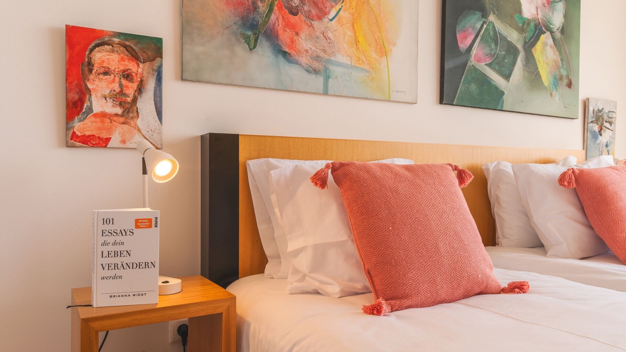 Photo of Bedroom in Calheta