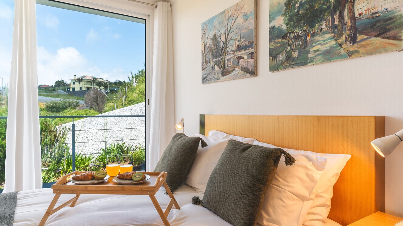 Photo of Bedroom in Calheta