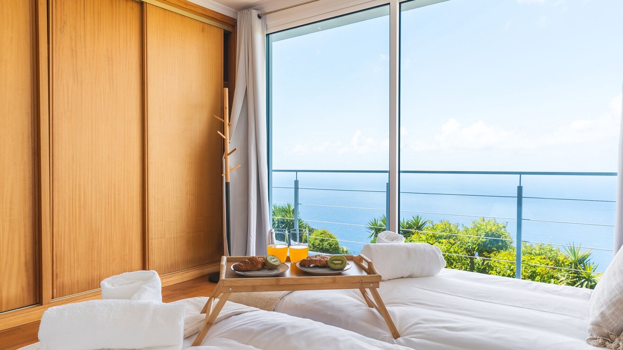 Photo of Bedroom in Calheta