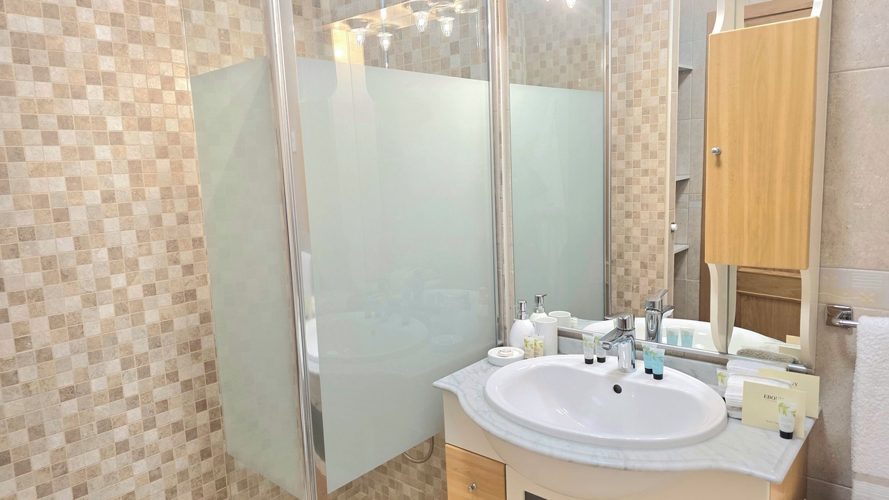 Photo of Bathroom in Tavira