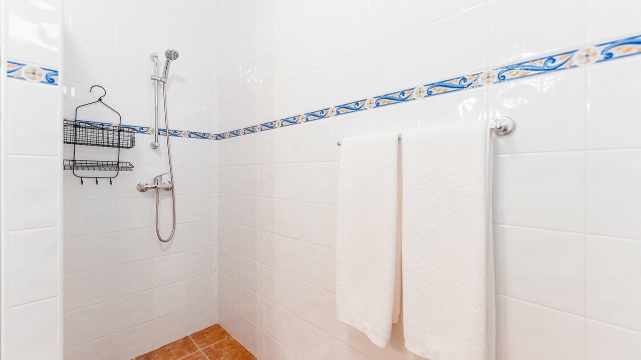 Photo of Bathroom in Parada de Todeia