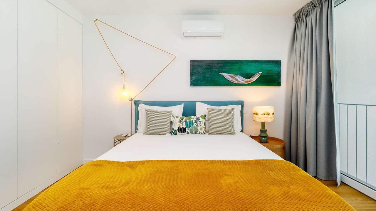 Photo of Bedroom in Trafaria
