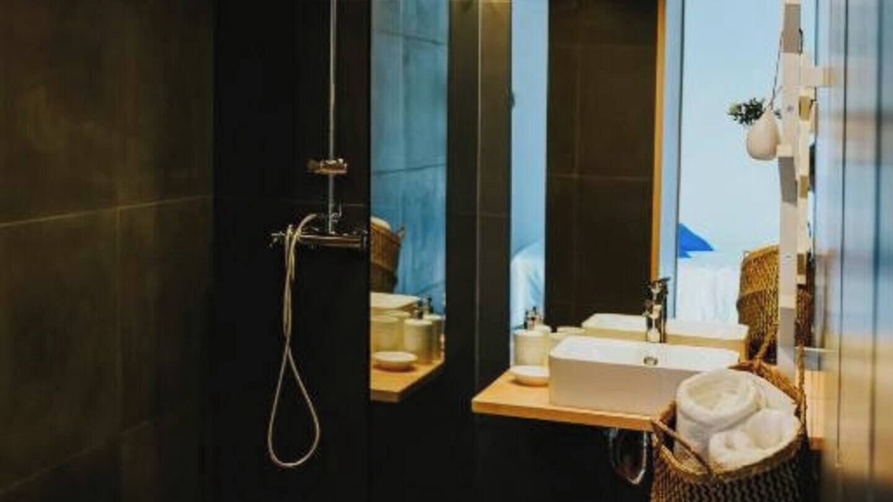 Photo of Bathroom in Peso