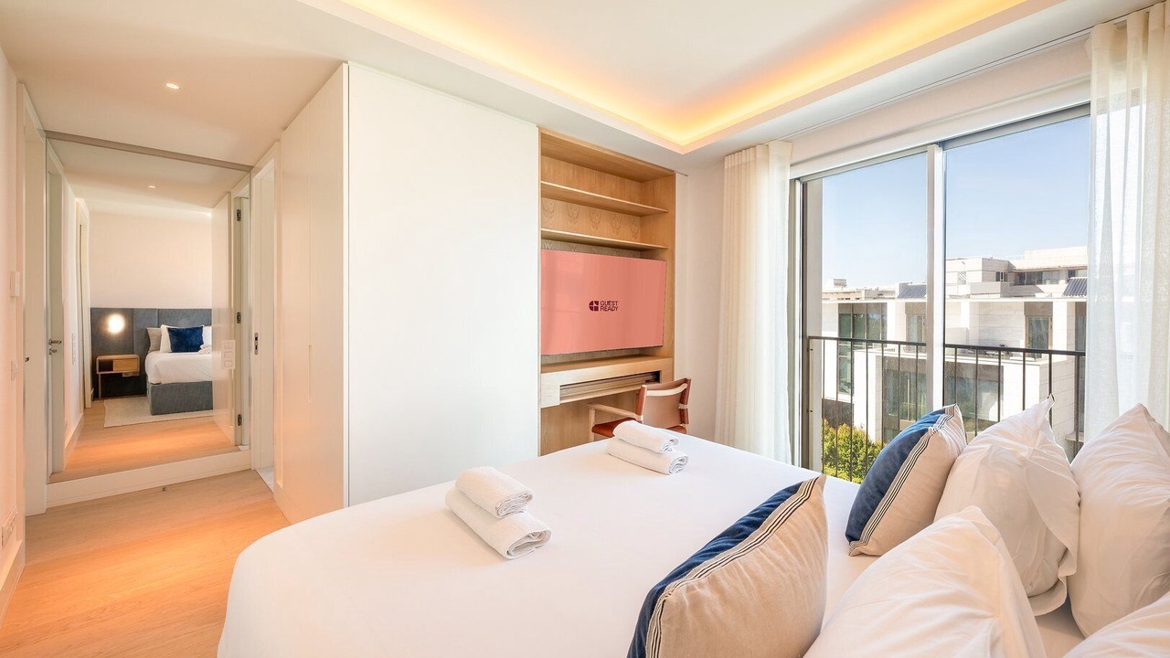 Photo of Bedroom in Cascais