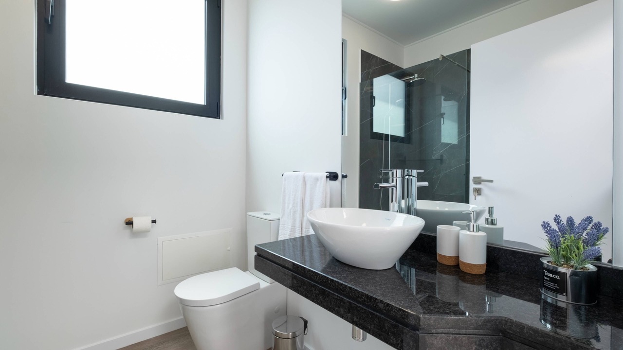 Photo of Bathroom in Canico