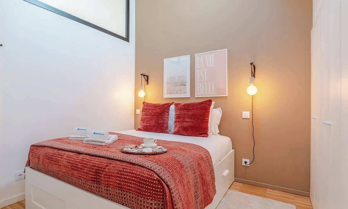 Photo of Bedroom in Lordelo do Ouro e Massarelos